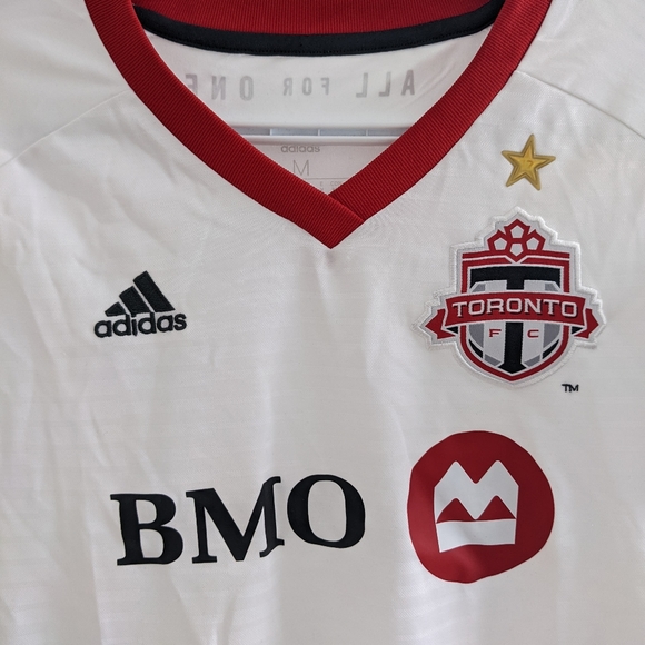 Toronto FC Women's Jersey - Picture 3 of 5